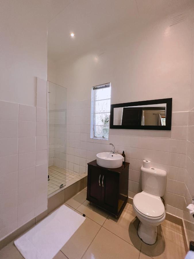 Ebony Lodge Mthatha Eksteriør billede
